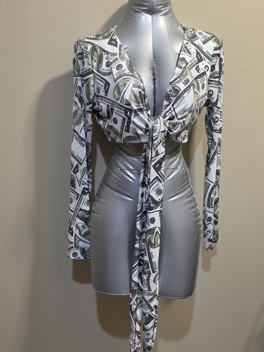 A3 Design Money Print Tie-Front Long Sleeve Crop Top - White & Green